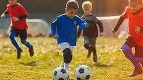 《麦卡传奇之父：天赋卓绝引领儿子攀顶巅峰，红军新兵磨合之路漫长且辉煌》